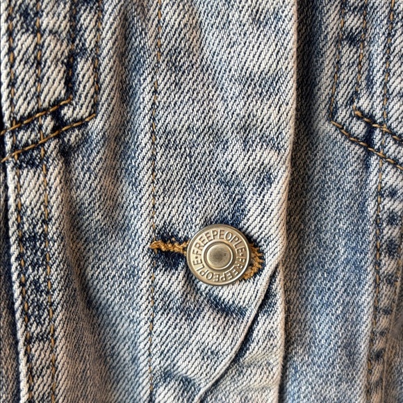 Free People Light Blue Denim Jacket - Picture 3 of 6